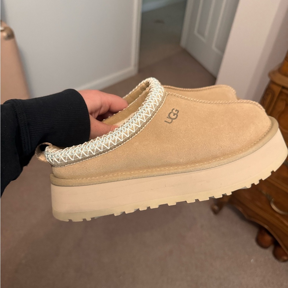 UGG Women's Tan Slip-On Shoes slippers